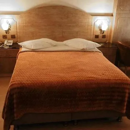 Karamuersel Otel 3* Karamusal